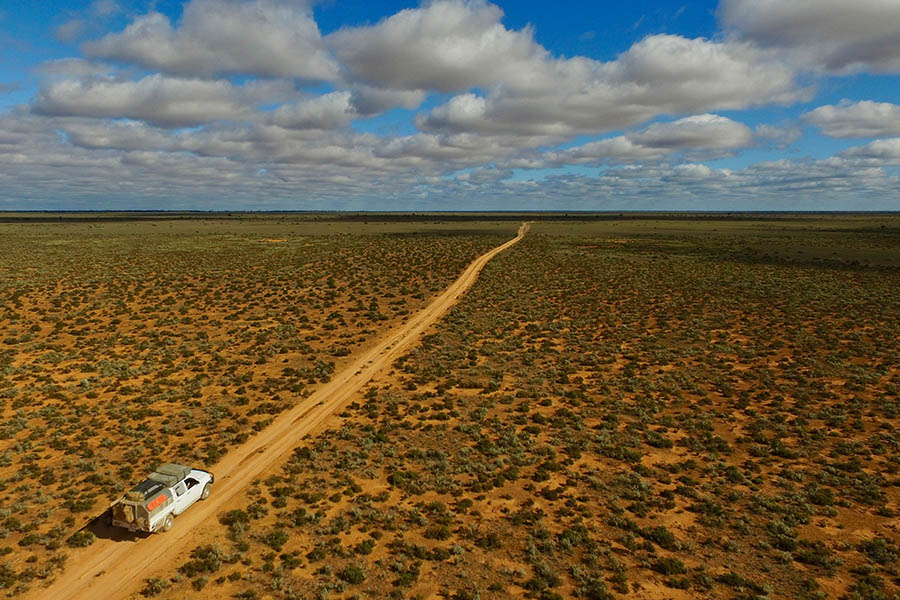 Crossing the Nullarbor Plain | Travel Nation