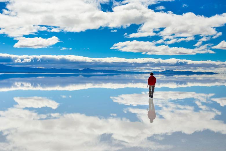 Explore the extraordinary Salar de Uyuni | Travel Nation