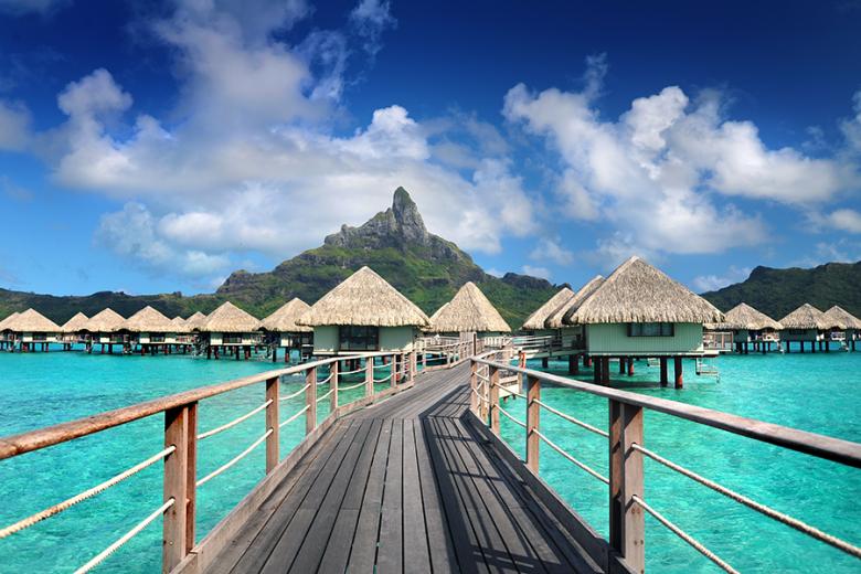 Le Meridien Bora Bora - Overwater Bungalow Le Meridien Bora Bora - Overwater Bungalow
