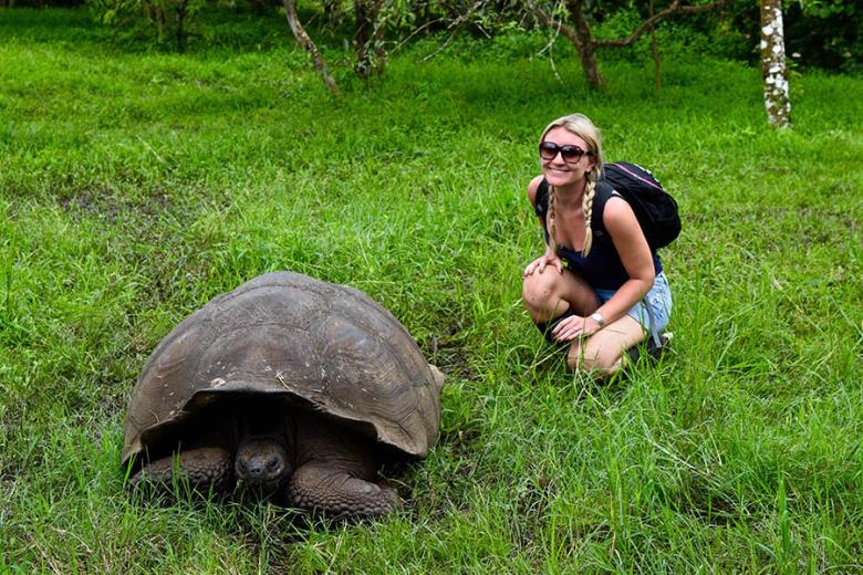 Get close to the giant tortoises of the Galapagos Islands Get close to the giant tortoises of the Galapagos Islands